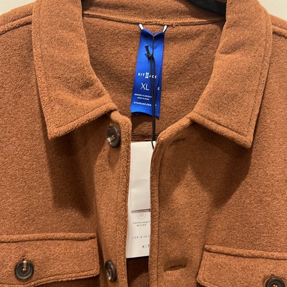 Kit & Ace Men’s Fleece Button Down Sweater - Picture 2 of 4